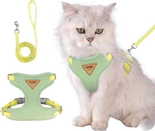 wanheart Cat Harness and Leash Set Escape-Proof Adjustable cat Leash and Harness Combo Suitable for All cat Breeds (Green, XL)